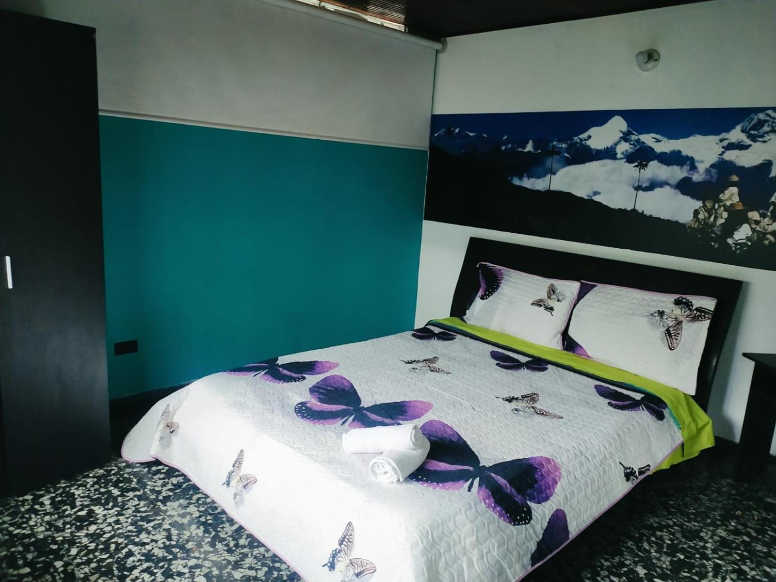 82Hostel Bogotá Exteriör bild