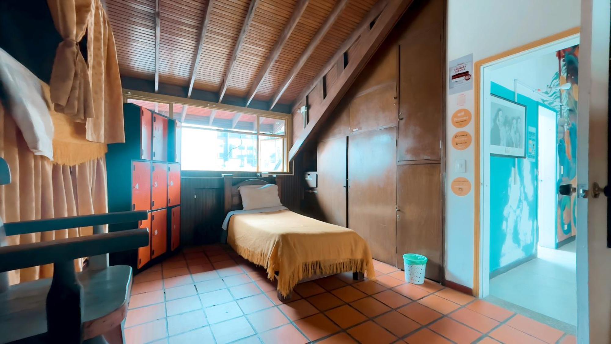 82Hostel Bogotá Exteriör bild